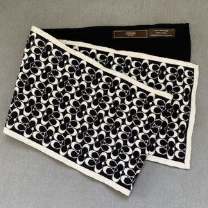 Coach Scarf. 100% Merino wool.
